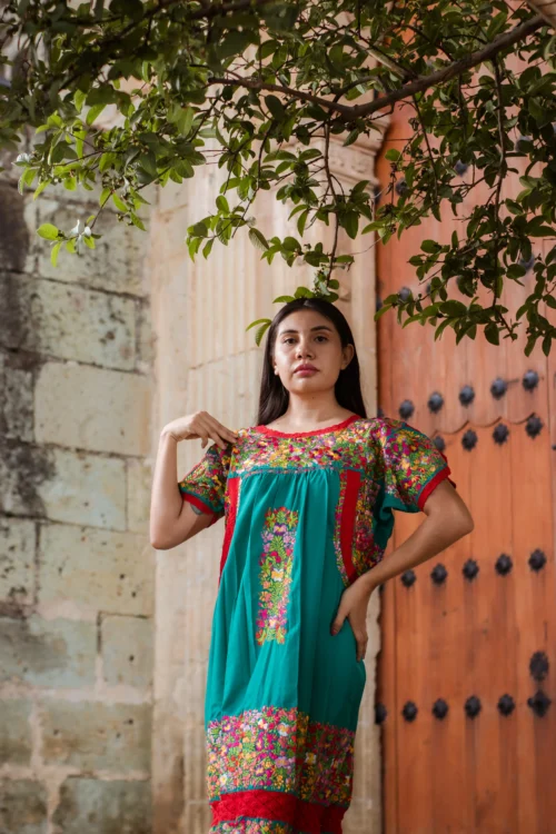 Vestido Orquídea en tela popelina algodón color azul turquesa